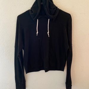Cropped Hoodie